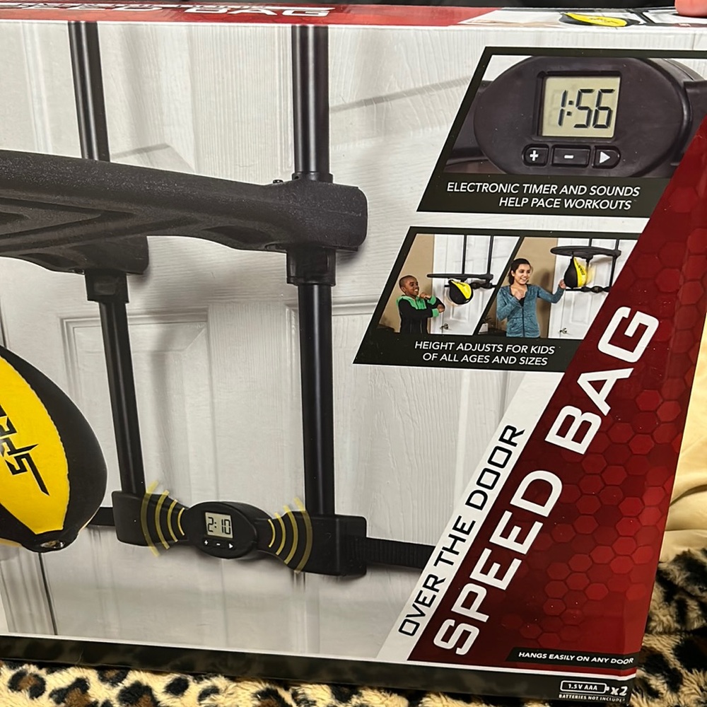 Over the door speed bag